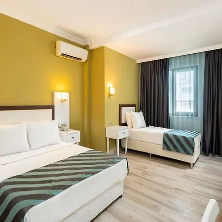 Otel Atlas 4*